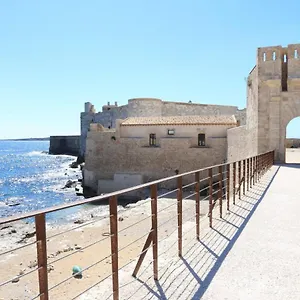 La Casa Di Miriam Syracuse
